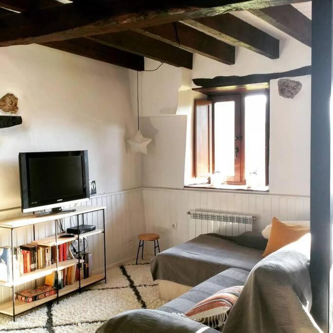 Casa Cosaratu, 2-9 Personas Villa Borines Luaran gambar