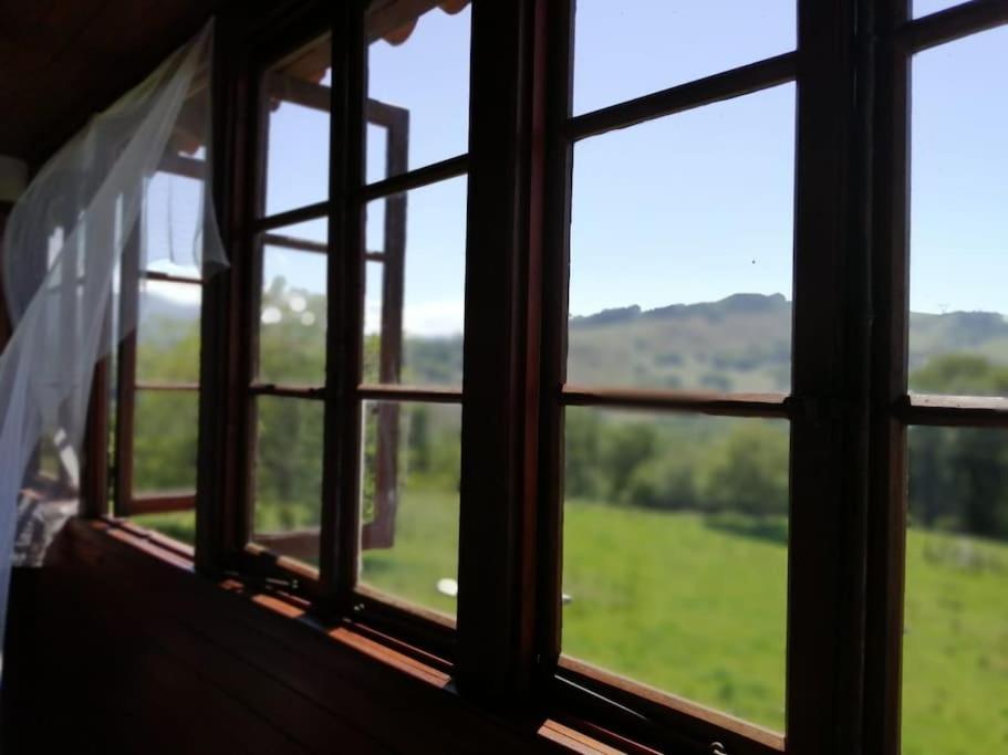 Casa Cosaratu, 2-9 Personas Villa Borines Luaran gambar