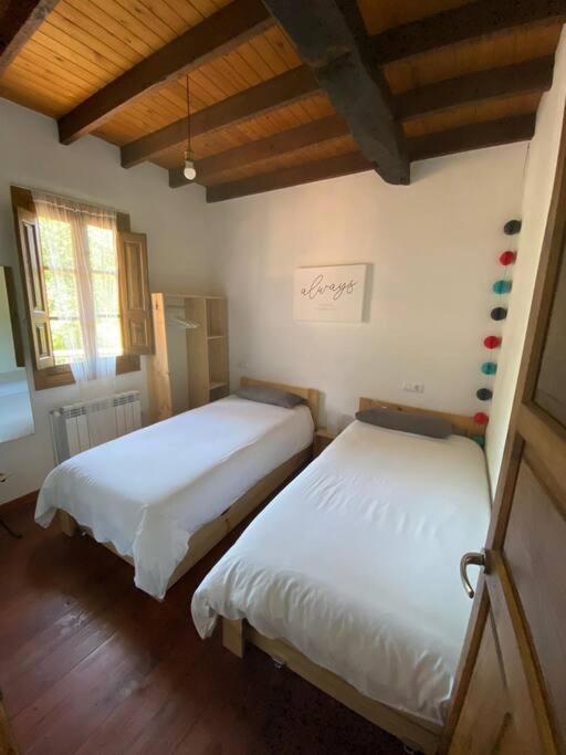 Casa Cosaratu, 2-9 Personas Villa Borines Luaran gambar
